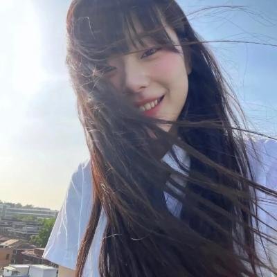 濶少艳福